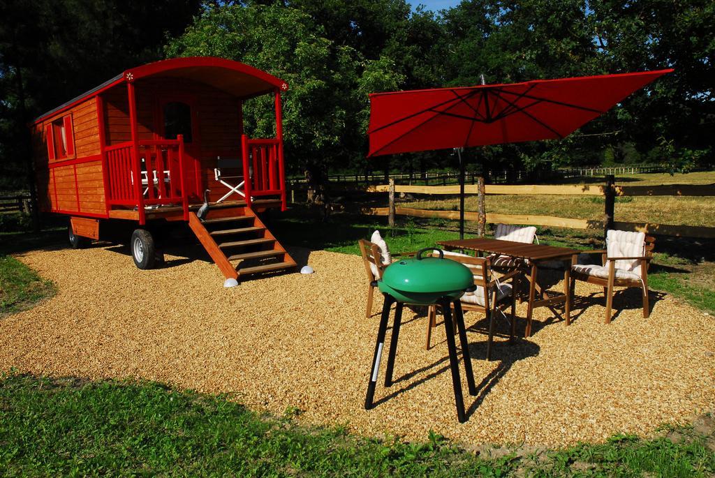Gypsy Nature B&B Jumelles  Quarto foto